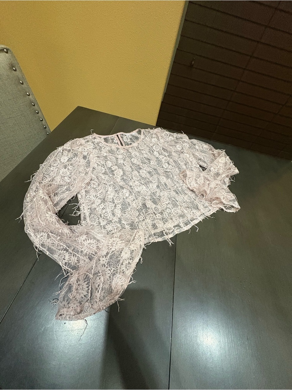 BKE - Light Pink Lace Long-Sleeve Top